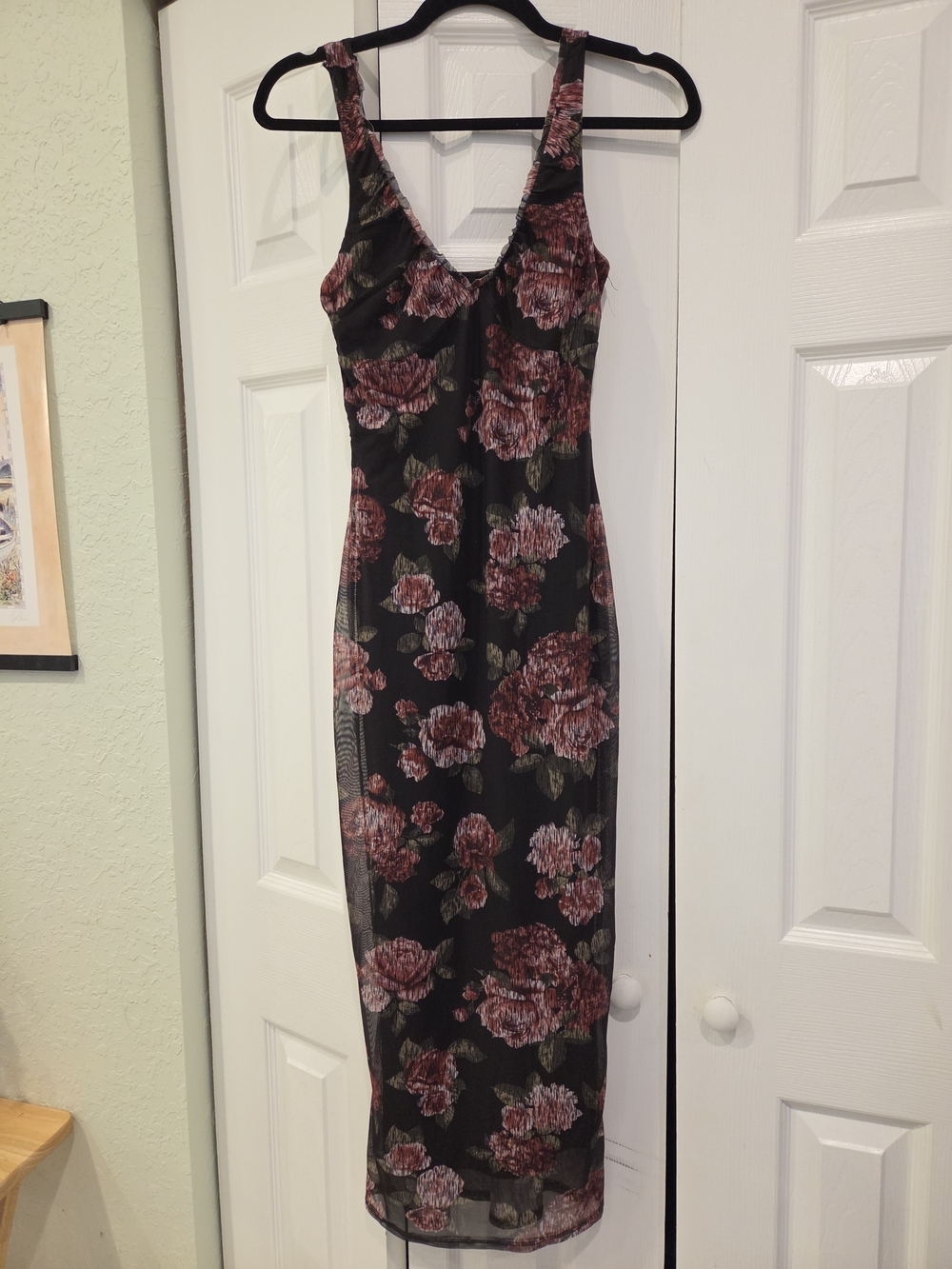 🌹Derek Heart Black Mesh Floral Midi Dress with Rose Print